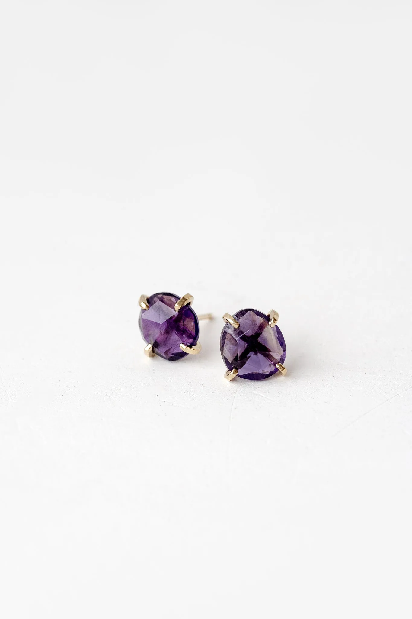 Elements Spectra Studs