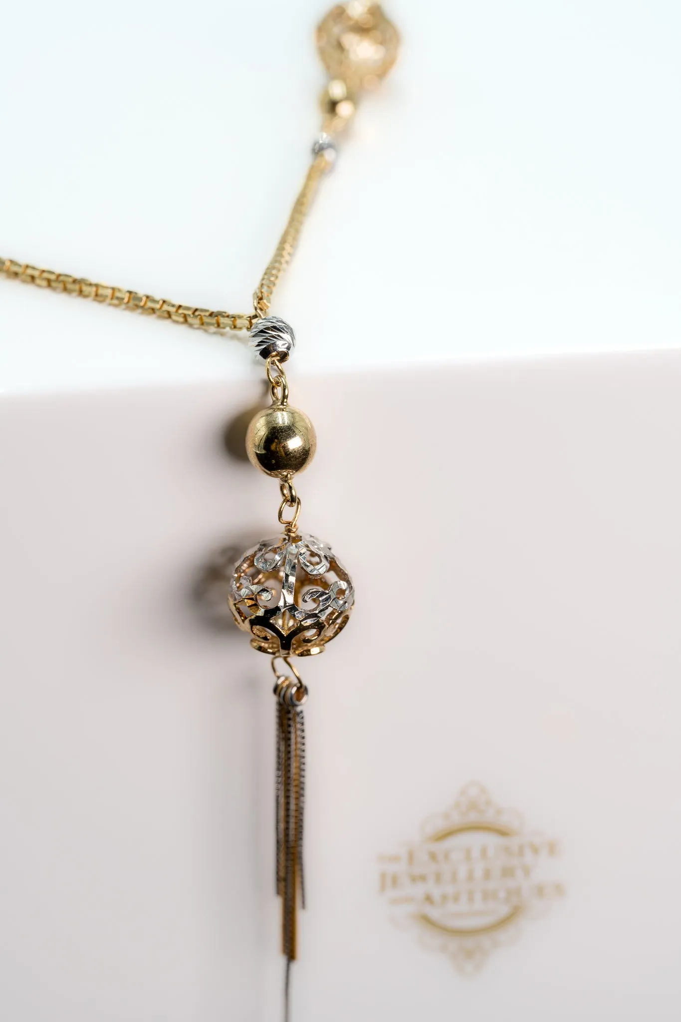 Exquisite Yellow & White Gold Necklace with Filigree & Diamond Cut Balls