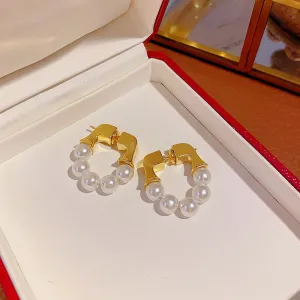 Gold and Pearl Hoop Earrings jlt11862