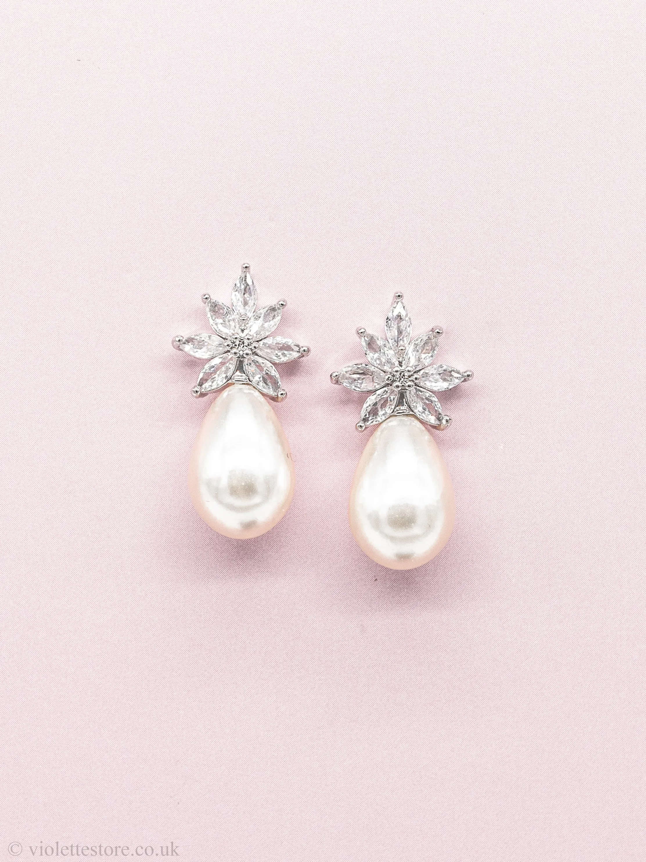 Magda Stud Pearl Earrings