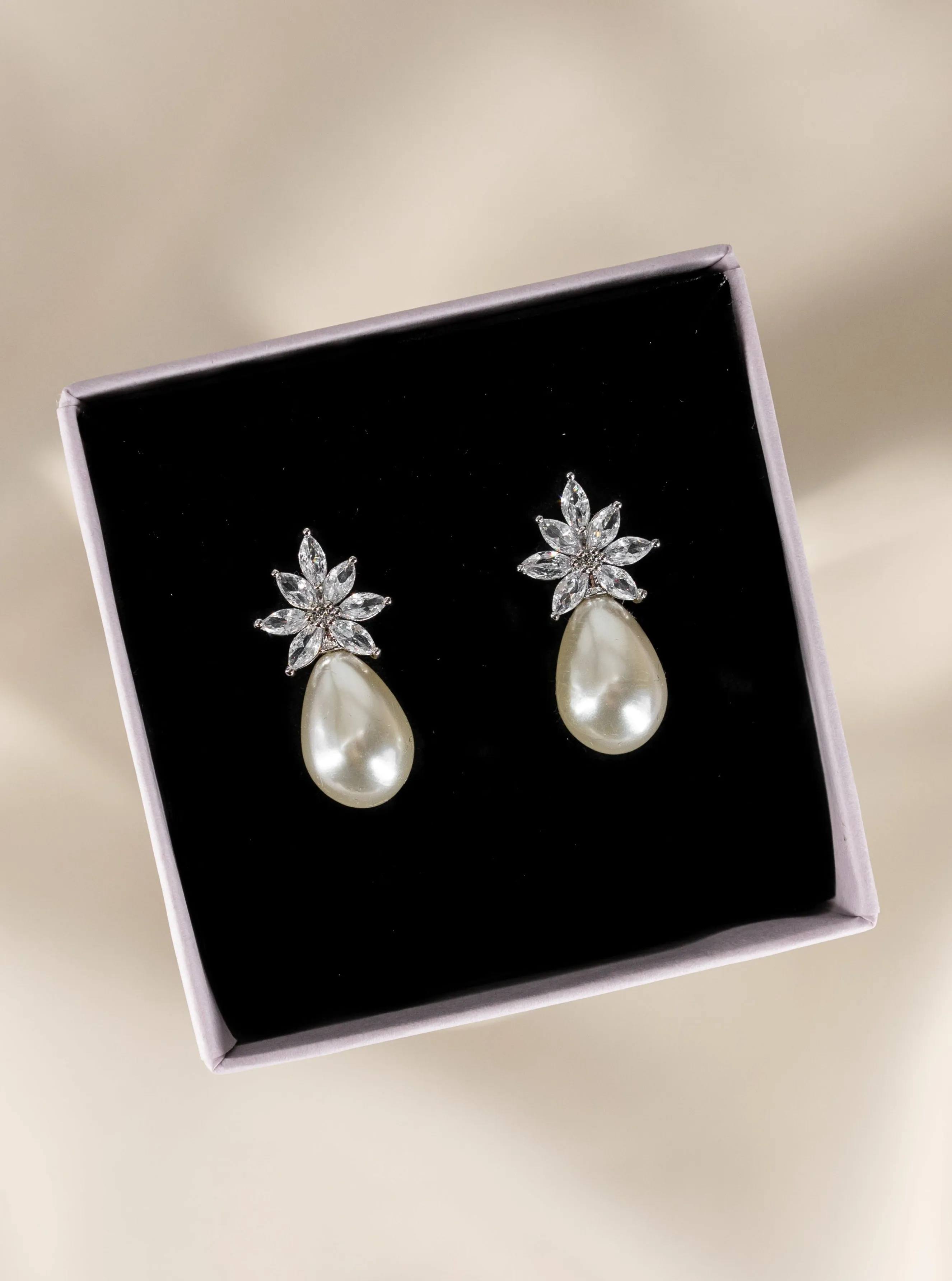 Magda Stud Pearl Earrings