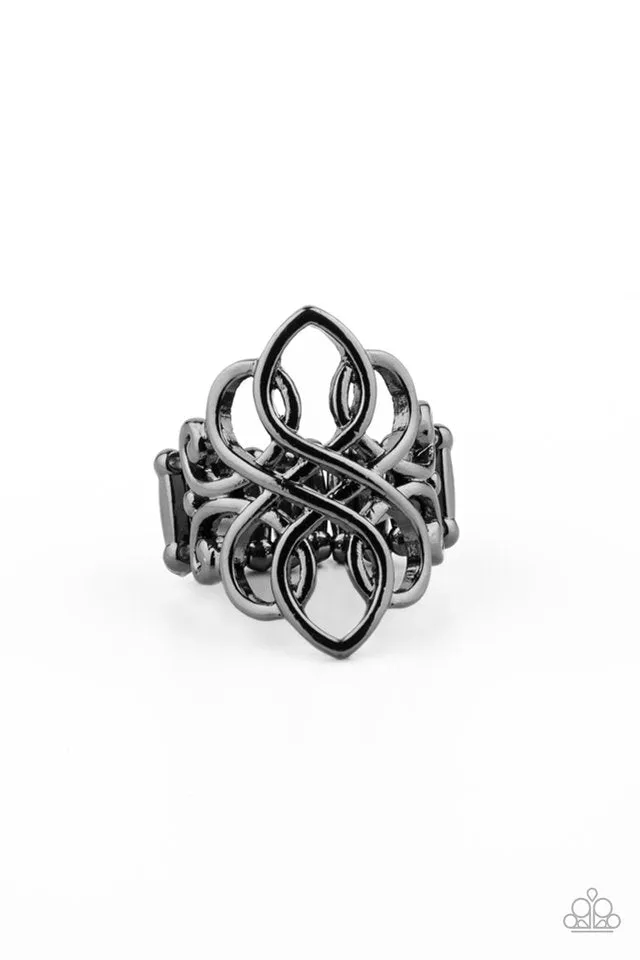 Paparazzi Ring ~ Regal Roundabout - Black