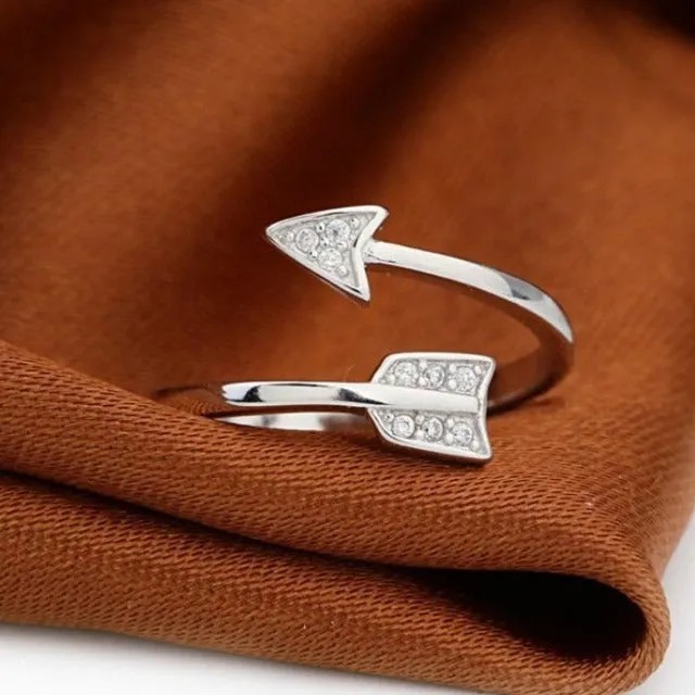 Silver Plated Arrow Crystal Ring