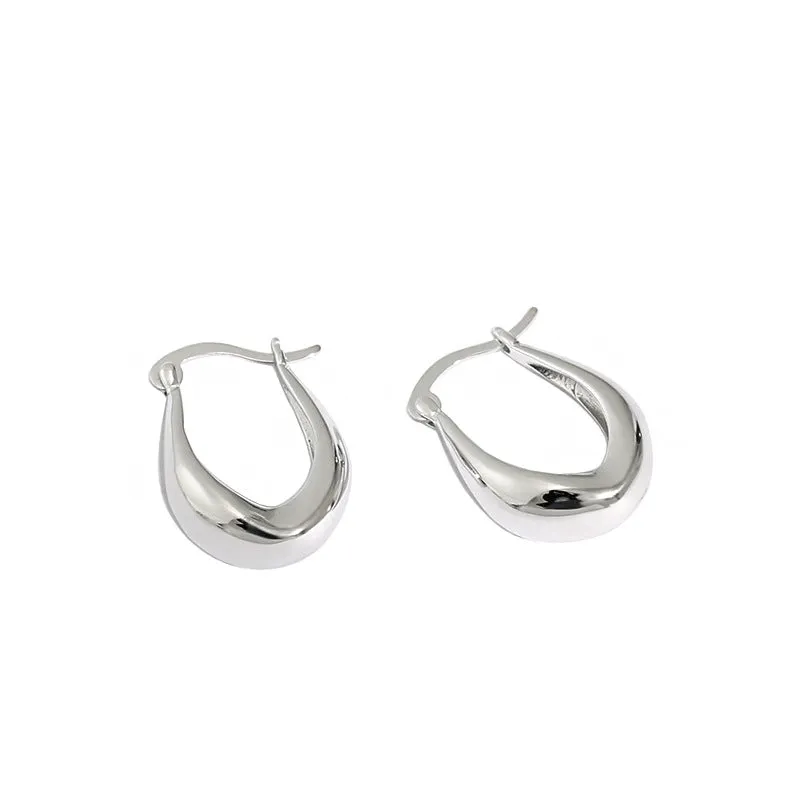 Sleek Silver Teardrop Hoops jlt11567