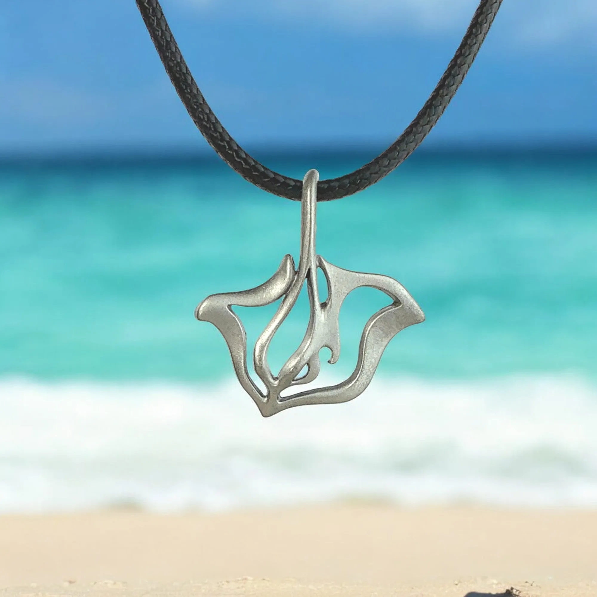 Stingray Necklace Pendant- Stingray Gift for Women and Men, Stingray Necklace, Gifts for Divers , Sea Life Jewelry, Stingray Charm