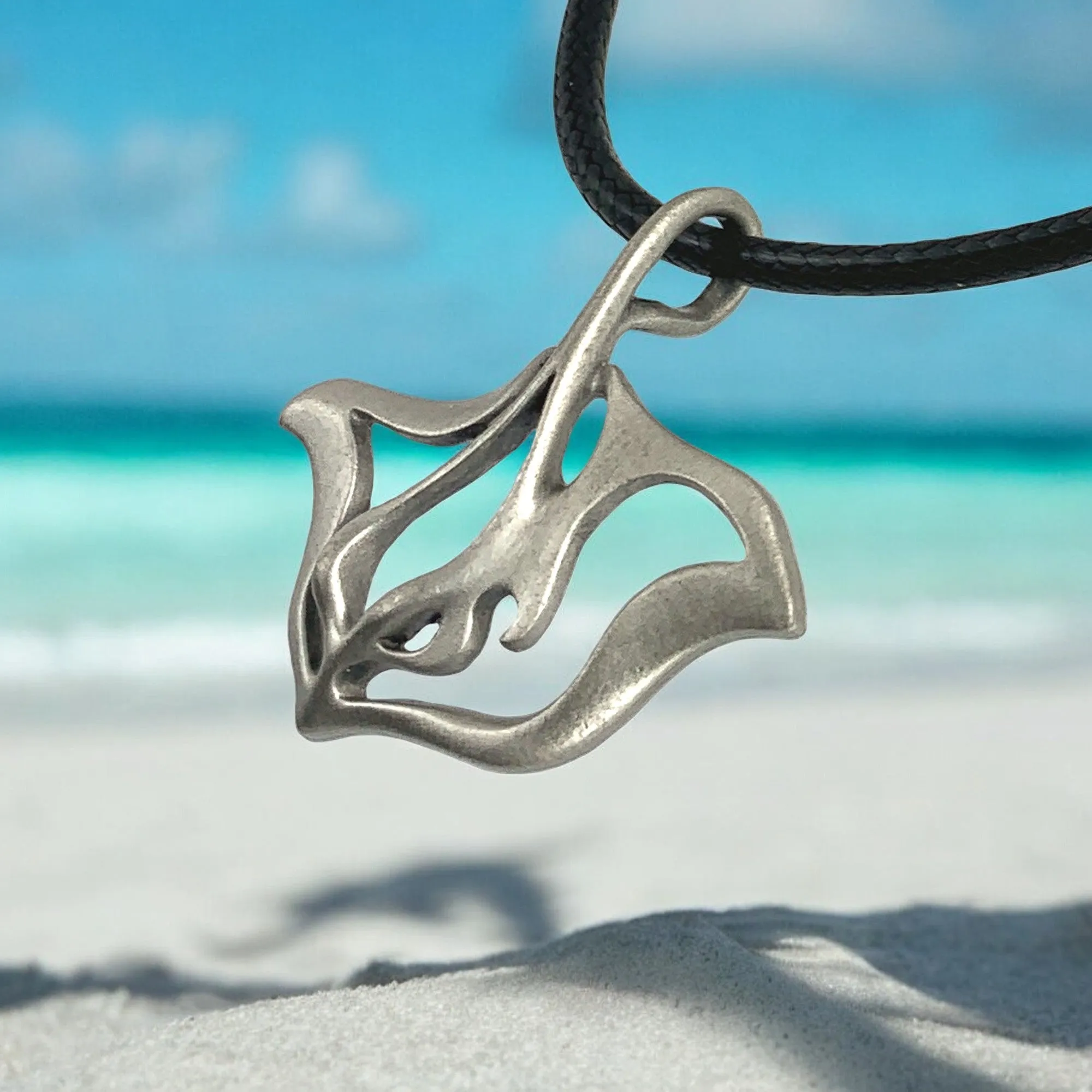 Stingray Necklace Pendant- Stingray Gift for Women and Men, Stingray Necklace, Gifts for Divers , Sea Life Jewelry, Stingray Charm