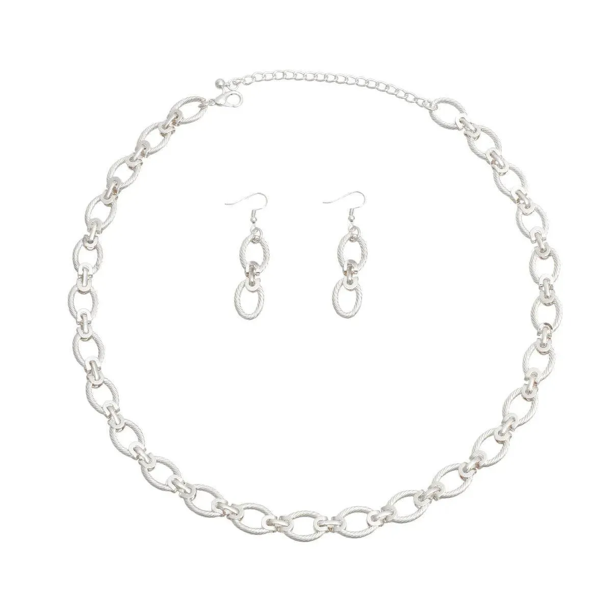 Turn Heads with this Exquisite Silver Tone Oval Chain Necklace and Earrings