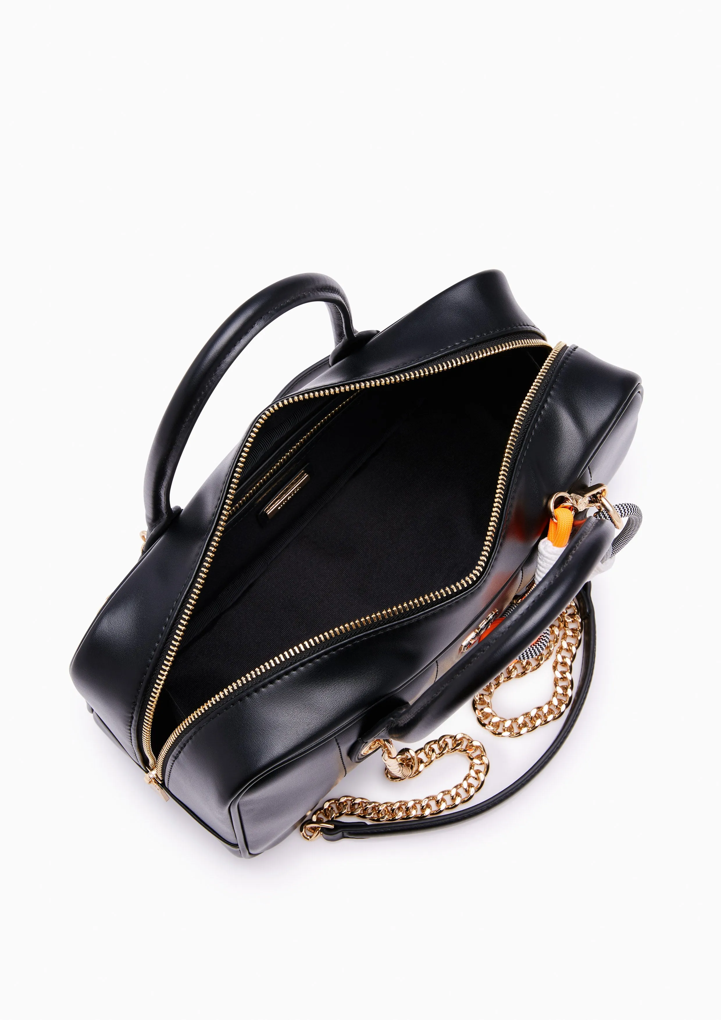 Vitoria M Top Handle Bag Black